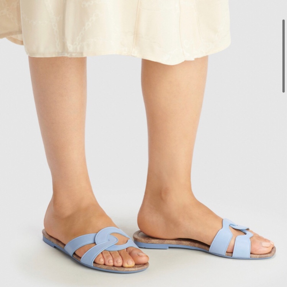 NWB Coach Essie Sandals in periwinkle
